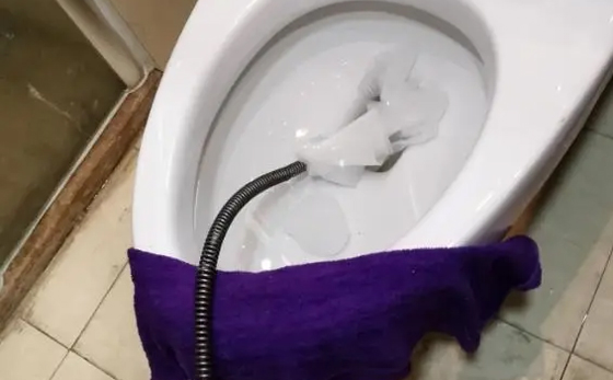 宝塔马桶疏通